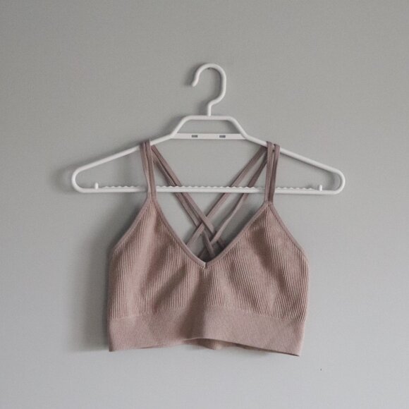 Aerie Women's Pink Sz L Ribbed V-Neck Criss Cross Stretch Casual Bra - Picture 1 of 9